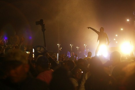 A pesar del mal tiempo, el quinto y último desfile de carros alegóricos y comparsas del Carnaval de Veracruz 2019, transcurrió sin contratiempos.