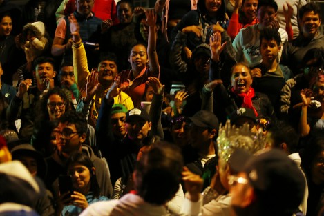A pesar del mal tiempo, el quinto y último desfile de carros alegóricos y comparsas del Carnaval de Veracruz 2019, transcurrió sin contratiempos.