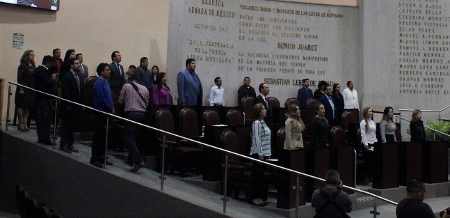 Congreso de Veracruz avaló la creación de la Guardia Nacional con el voto a favor de los 40 diputados presentes en la sesión extraordinaria de la LXV Legislatura.