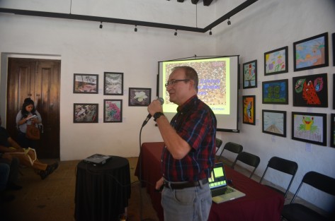 Con la participación de ponentes nacionales e internacionales se realizó el primer encuentro Nacional de Criadores de Abejas Reinas en el  Centro Recreativo de Xalapa.