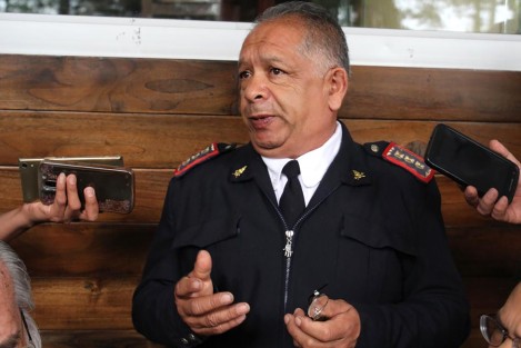 José Luis Acosta Hernández, comandante de Bomberos, dijo que los servicios que ofrecen gratuitamente a los ciudadanos, tendrían costos de mil a tres mil pesos, esto si no contaran con apoyos como los que actualmente brindan empresas privadas y gaseras.  