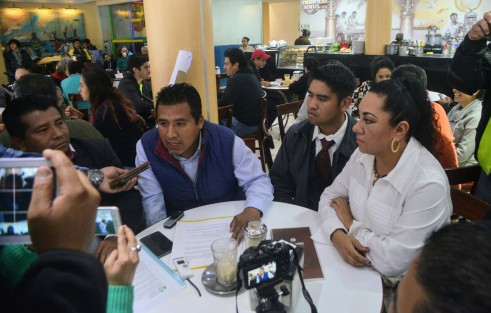 Con el proyecto de ecoturismo <em>Tlacolulan Hueycalic</em>, jóvenes y mujeres de ese municipio desean promover los atractivos turísticos de la zona y reactivar la economía, al realizar recorridos guiados en Aquila, zona de manera periódica.  