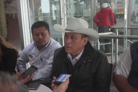 Luis Gómez Garay,  líder nacional de la Unión General Obrera y Campesina Popular (UGOCP), expresó su desconfianza en los programas federales de empleo temporal, pues no solucionan la problemática del campo, por lo propone aumentar el valor agregado de los productos e incentivar la competitividad de los mismos. 