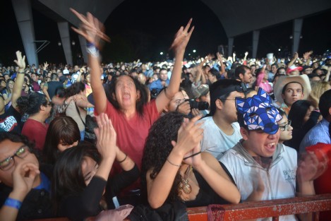 Segundo día de la Cumbre Tajín culminó con el rap totonaco de Juan Sant, la anarcocumbias de Amandititita, los ensambles de los grupos xalapeños Los Sonex y Los Aguas Aguas, y el legendario rock urbano y de protesta de La Maldita Vecindad y Los Hijos del Quinto Patio.  