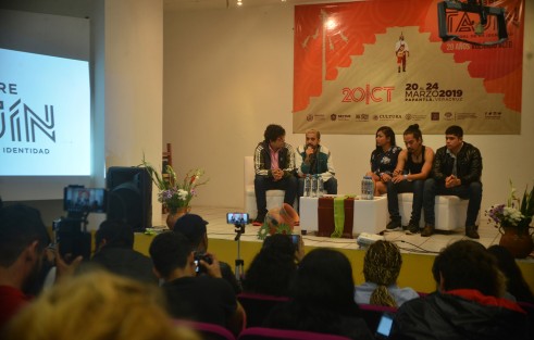 Segundo día de la Cumbre Tajín culminó con el rap totonaco de Juan Sant, la anarcocumbias de Amandititita, los ensambles de los grupos xalapeños Los Sonex y Los Aguas Aguas, y el legendario rock urbano y de protesta de La Maldita Vecindad y Los Hijos del Quinto Patio.  