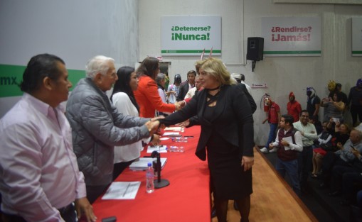Desde la 10 de la mañana de este domingo inició el registro de aspirantes a la dirigencia estatal del PRI; la mesa estuvo encabezada  por Carlos Brito Gómez, entre otras personalidades.  