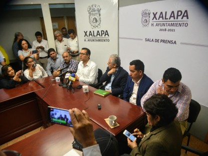 Alcaldes municipales de Xalapa, Coatepec, San Andrés Tlalnelhuayocan, Emiliano Zapata, Banderilla y Rafael Lucio, anunciaron que se hará una alianza para tratar el tema de los desechos sólidos de estas zonas.  