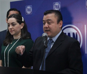 Conferencia del Presidente del PAN en Veracruz, en donde dijo que las campañas acabaron, que el partido en el poder debe ponerse a trabajar sin mirar siglas, y gobernar para todos los veracruzanos. 
