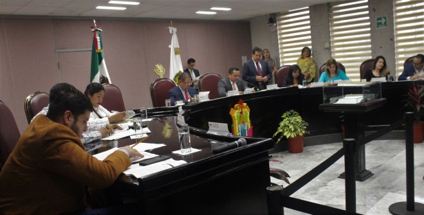 Aspectos de la sesión permanente del Congreso del Estado.