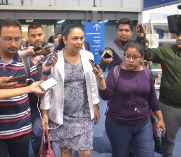 Ladrón de Guevara dijo que con las lluvias de ayer únicamente tuvieron un corte parcial de la energía eléctrica en la zona de rectoría, sin embargo, este fue restablecido rápidamente.   