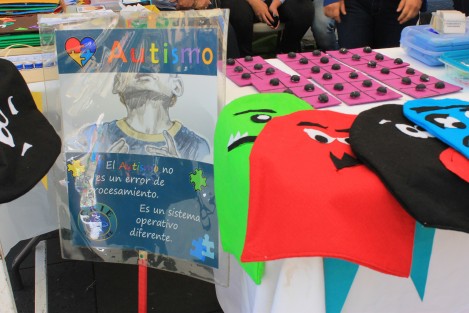 CRIEs de la Zona 11 realizaron una jornada informativa en el parque Juárez, para que la población en general conozca que están para atender gratuitamente a todos los infantes con necesidades educativas especiales, ya sea por discapacidad física o algún problema de aprendizaje, TEA, TDAH, AS, entre otras. 