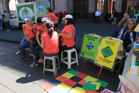 CRIEs de la Zona 11 realizaron una jornada informativa en el parque Juárez, para que la población en general conozca que están para atender gratuitamente a todos los infantes con necesidades educativas especiales, ya sea por discapacidad física o algún problema de aprendizaje, TEA, TDAH, AS, entre otras. 