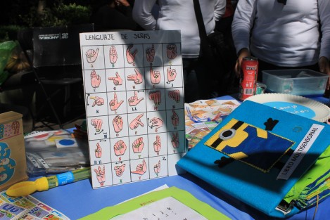 CRIEs de la Zona 11 realizaron una jornada informativa en el parque Juárez, para que la población en general conozca que están para atender gratuitamente a todos los infantes con necesidades educativas especiales, ya sea por discapacidad física o algún problema de aprendizaje, TEA, TDAH, AS, entre otras. 