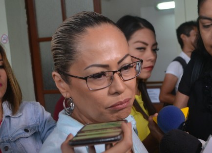 Namiko Matzumoto, presidenta estatal de derechos humanos, confirmó que hay tres denuncias por parte de familiares de las víctimas de los asesinatos ocurridos en Minatitlán el fin de semana.  