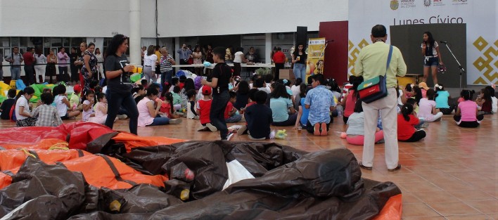 Diferentes dependencias festejaron a los niños en su día. 