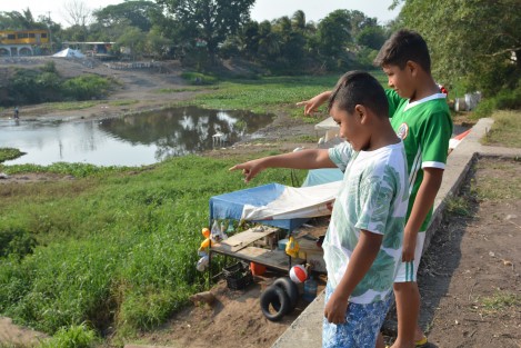 Esto ha orillado al Grupo Metropolitano de Agua y Saneamiento (MAS) y a la Compañía de Agua de Boca del Río (CAB) a sacar de operación la Planta Potabilizadora Tejar I y los tanques del Médano del Perro, El Morro y Pocitos y Rivera con la finalidad de recuperar los niveles de captación del vital líquido, lo cual afectará a 115 colonias y fraccionamientos de la conurbación.  