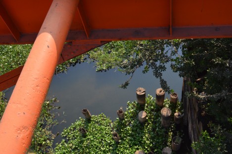 Esto ha orillado al Grupo Metropolitano de Agua y Saneamiento (MAS) y a la Compañía de Agua de Boca del Río (CAB) a sacar de operación la Planta Potabilizadora Tejar I y los tanques del Médano del Perro, El Morro y Pocitos y Rivera con la finalidad de recuperar los niveles de captación del vital líquido, lo cual afectará a 115 colonias y fraccionamientos de la conurbación.  