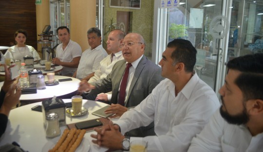 El dirigente nacional del Sindicato Nacional de Infraestructura (SNI) Nicolás Plascencia Albiter, ofrecerá una rueda de prensa para dar a conocer la conformación del Comité Ejecutivo Estatal en Veracruz, que estará a cargo de Jhonny Archer Rodríguez.