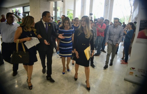 Legisladores de la bancada panista abandonaron la sesión, tras la votación por mayoría de MORENA a favor de la prórroga para la entrega de la Cuenta Pública.