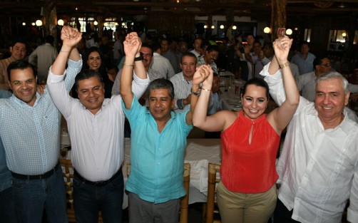 Ahí mismo, Víctor Manuel García Trujeque, dirigente estatal de la CTM  dijo que se regresarán a apoyar al Partido Revolucionario Institucional, ya que en años anteriores habían retirado su apoyo a este partido por que no simpatizaban con los dirigentes o candidatos  de ese momento, los cuales les causaban desconfianza.  