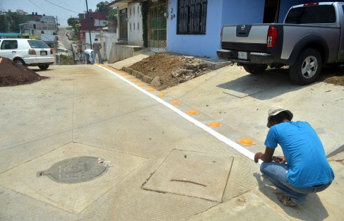 Esta obra fue comenzada desde el mes de diciembre y debió ser concluida desde marzo, lo  que no pudo ser posible debido a los tropiezos; vecinos del lugar solo esperan que dure dicha construcción .
