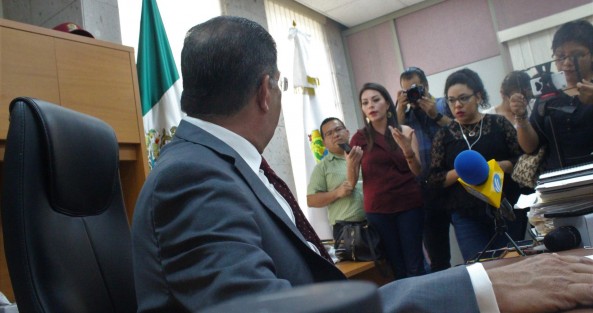 El presidente de la Mesa Directiva del Congreso del Estado,  aseguró estar en buena relación con los medios de información, con el respeto que los mismos merecen.