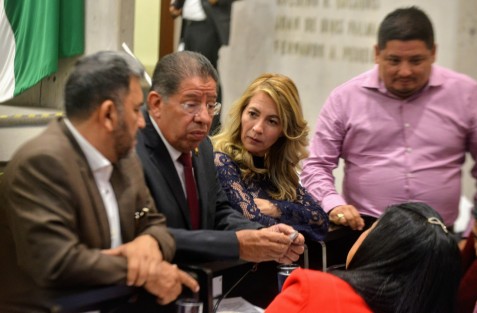 Durante la tercera sesión ordinaria del Congreso Local se leyó la minuta con proyecto de Decreto por el que se reforman, adicionan y derogan diversas disposiciones de los artículos 3, 31 y 73 de la Constitución Política en materia educativa. 