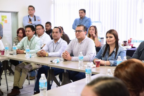  El anuncio se dio en el marco de la visita realizada a la Planta Nestlé, por una delegación del Gobierno Municipal de Coatepec encabezada por el alcalde Enrique Fernández, con el objetivo de conocer los procesos de elaboración de los diversos productos, así como sus lineamientos y políticas para el cuidado del agua y el manejo de sus residuos.