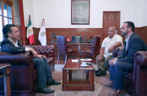 El día de hoy, el comisionado estatal de Búsqueda, Geiser Caso Molinari, presentó su renuncia al gobernador Cuitláhuac García Jiménez, debido a una situación grave de salud, misma que le fue aceptada. 