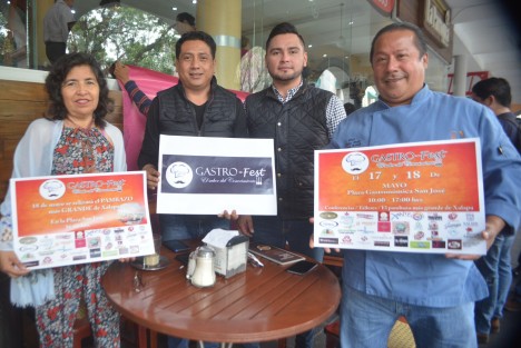 Restauranteros y Chefs participantes de gastro-fest invitaron a participar en el pambazo más grande Xalapa el próximo 17 y 18 de mayo en una conocida Plaza de Xalapa.