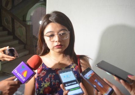 Dhoreny García Cayetano,, diputada federal,  dijo que el gobierno atiende el problema de la violencia a nivel nacional  a pesar de la críticas de la Iglesia.