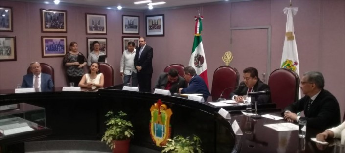 La LXV Legislatura, representada por su presidente, el diputado José Manuel Pozos Castro y el Órgano de Fiscalización Superior del Estado (Orfis), a través del Auditor General, Lorenzo Antonio Portilla Vásquez, firmó un convenio de colaboración para la implementación del Sistema de Información y Gestión Municipal Armonizado de Veracruz (SIGMAVER).