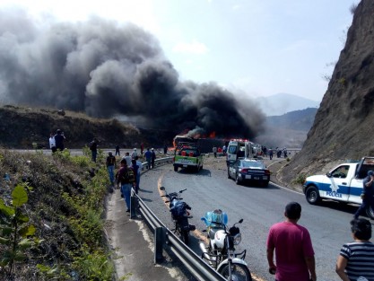 Las cifras de las víctimas de este fatal accidente se han ido incrementando conforme pasan las horas. Extraoficialmente hasta las 13:00 horas se hablaba de  14 muertos y 26 heridos.  
