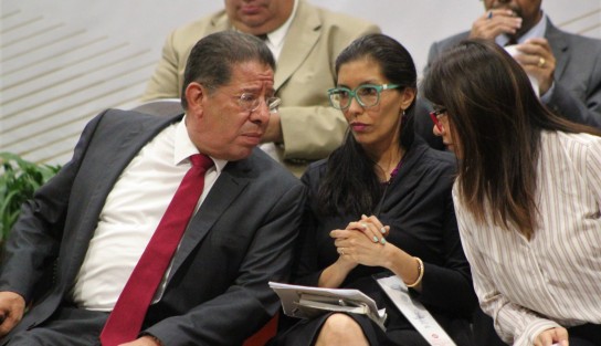  Veracruz es sede del primer Foro Regional para analizar el Plan Nacional de Desarrollo (PND) 2019-2024, donde la jefa de la Oficina de Programa de Gobierno (PROGOB), Waltraud Martínez Olvera, dio la bienvenida a los participantes que se congregaron en el Auditorio Sebastián Lerdo de Tejada, del Palacio Legislativo.