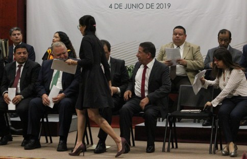  Veracruz es sede del primer Foro Regional para analizar el Plan Nacional de Desarrollo (PND) 2019-2024, donde la jefa de la Oficina de Programa de Gobierno (PROGOB), Waltraud Martínez Olvera, dio la bienvenida a los participantes que se congregaron en el Auditorio Sebastián Lerdo de Tejada, del Palacio Legislativo.