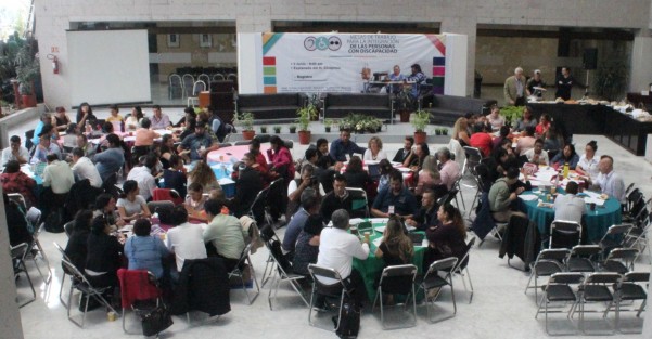  Se llevó a cabo, en las instalaciones del Congreso de Veracruz, una Mesa de Trabajo para analizar la Ley 822 para la Integración de las Personas con Discapacidad. por LXV Legislatura de Veracruz 