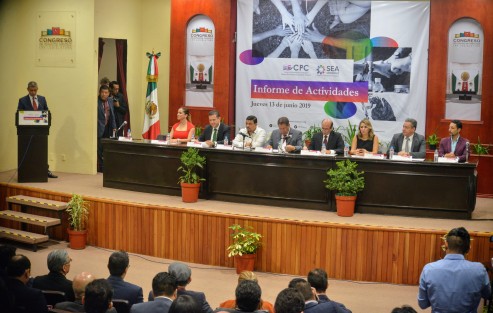 En el auditorio Sebastián  Lerdo de Tejada se llevó a cabo el informe del Sistema Estatal de Anticorrupción del Estado de Veracruz por parte Sergio Vázquez Jimez, quien tomó protesta a José Emilio Cárdenas Escobosa, como nuevo presidente del comité de participación ciudadana del Sistema Estatal Anticorrupción