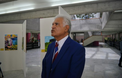 Jorge Reyes Peralta acudió a solicitar copia del expediente de juicio político contra el Fiscal General  Jorge Winckler por el caso de tortura en contra de Gilberto Aguirre, y presentarlos ante Fiscalía General de la República para pedir la separación del cargo del fiscal.   