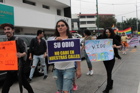 Por las calles de Xalapa se efectuó este sábado la Marcha LGBTTTI. 