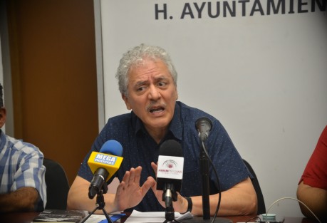El alcalde de Xalapa, Hipólito Rodríguez, dijo que no importa si los funcionarios  del ayuntamiento son sobrinos, primos o cuñados del gobernador Cuitláhuac García, lo que interesa es que hagan bien su trabajo y a eso no se le puede llamar nepotismo. 