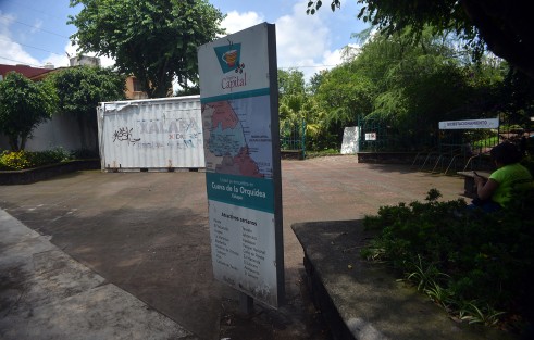 Los vecinos de la cueva refieren que por tardes varios jóvenes se brincan para tomar y fumar  por eso piden a las autoridades pongan mas atención para que el lugar vuelva tener eventos como antes y recobre su magia.