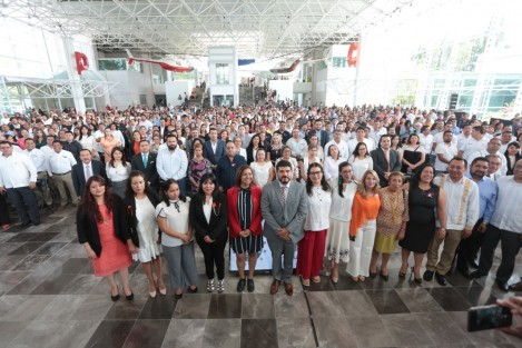 En el marco del Día Naranja, la Secretaría de Educación (SEV) presentó las directrices de la Estrategia de Coordinación Cero Tolerancia a la Violencia contra las Mujeres y Niñas en el Estado de Veracruz, que se impulsarán desde la dependencia educativa.

