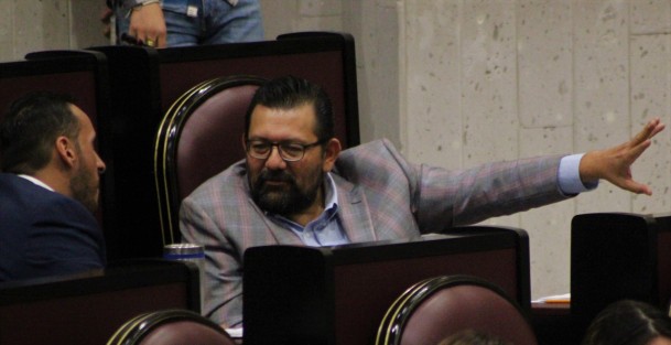 Aspectos de la décima sesión plenaria de la LXV Legislatura de Veracruz.  