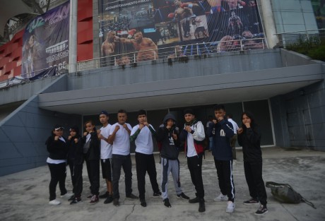 El gobernador Cuitláhuac García encabezó la inauguración del gimnasio de box Leones en compañía de autoridades del IVD y SEV, entre otras personalidades.