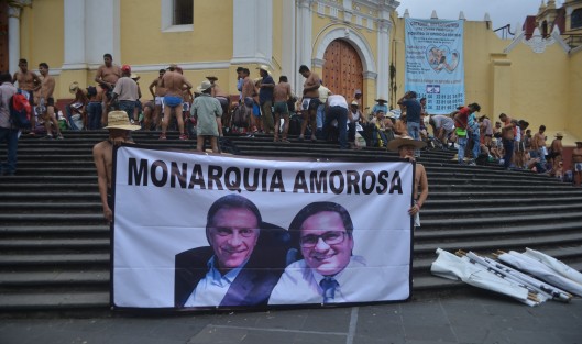 Del mismo modo señalan a otros exfuncionarios yunistas de haber violado los derechos humanos de César del Ángel y otros integrantes de la agrupación. 