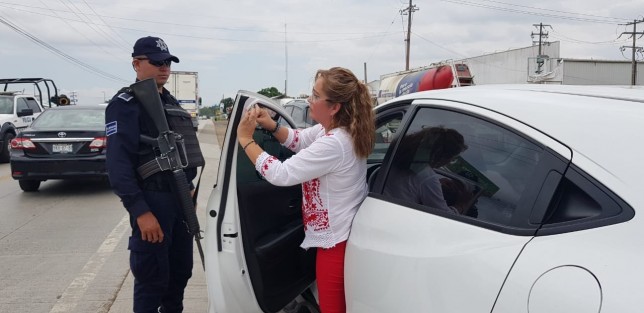 La Secretaría de Seguridad Pública (SSP), a través de la Dirección General de Tránsito y Seguridad Vial (DGTSV), inició una campaña para el retiro de vidrios polarizados en vehículos particulares y de transporte público en la entidad. 