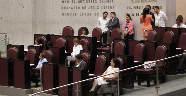 Décima primera Sesión Ordinaria, ante el Pleno, de la LXV Legislatura del Estado.  