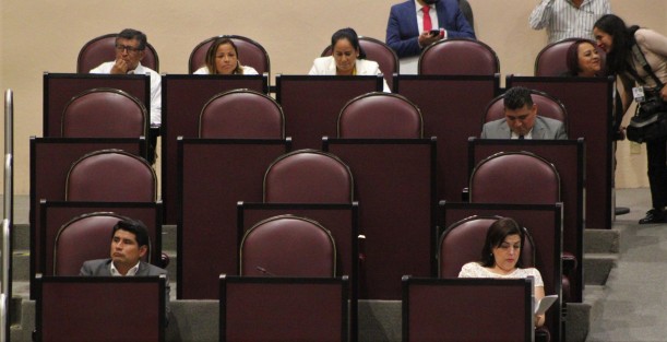 Décima primera Sesión Ordinaria, ante el Pleno, de la LXV Legislatura del Estado.   
