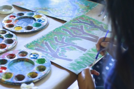 Con el objetivo de promover la educación artística, el Instituto Veracruzano de la Cultura (IVEC) ofrece un curso en contacto con la naturaleza titulado Verano entre árboles, dirigido a niños de entre 6 y 14 años de edad, del 08 al 26 de julio de 10:00 a 13:00 horas y con entrada libre, en el Jardín de las Esculturas. Informes al teléfono (228) 813-77-53.