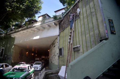 Ya fueron retirados los últimos jardines verticales que se encontraban en la salida del Viaducto en la ciudad de Xalapa, lo que deja en claro que la mayoría de las obras que se hicieron durante la administración de Elizabeth Morales, solo fueron de relumbrón.